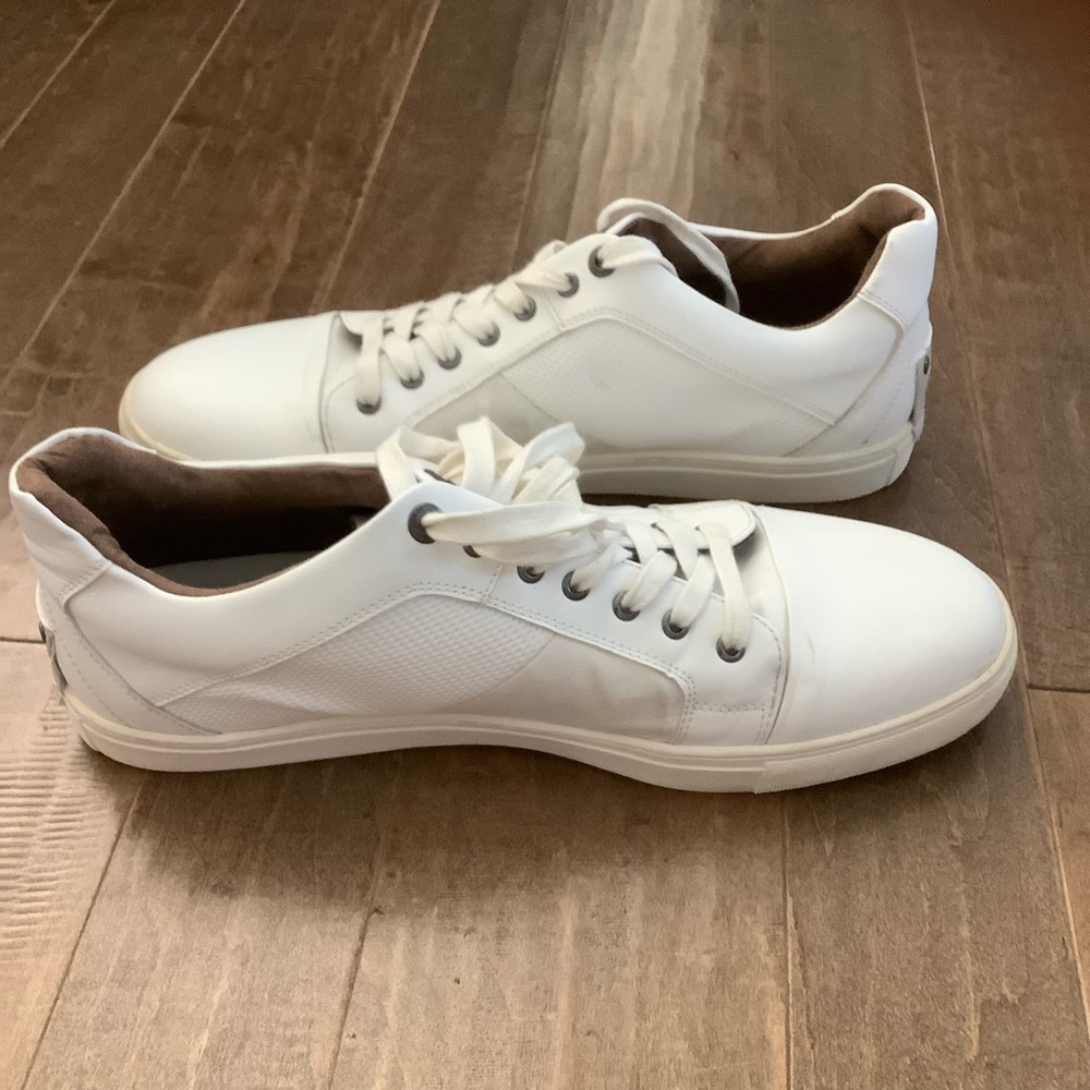 Steve Madden Men's White Low-Top Leather Sneakers, 11.5